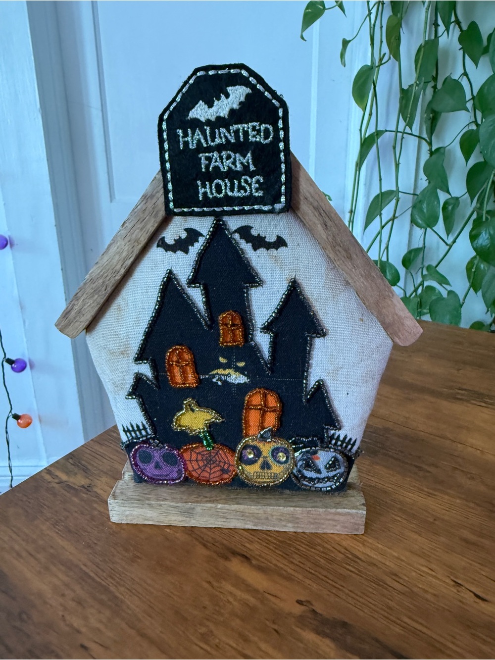 Haunted Farm House Halloween Decor - Black & Orange